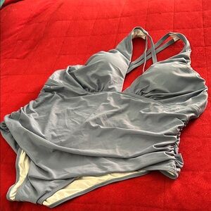 Chic Gray Women's One-Piece Swimsuit